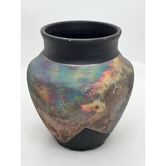 Studio Art Pottery Raku Vase Iridescent Oil Slick Colorful Signed 4.5" T - Picture 3 of 11